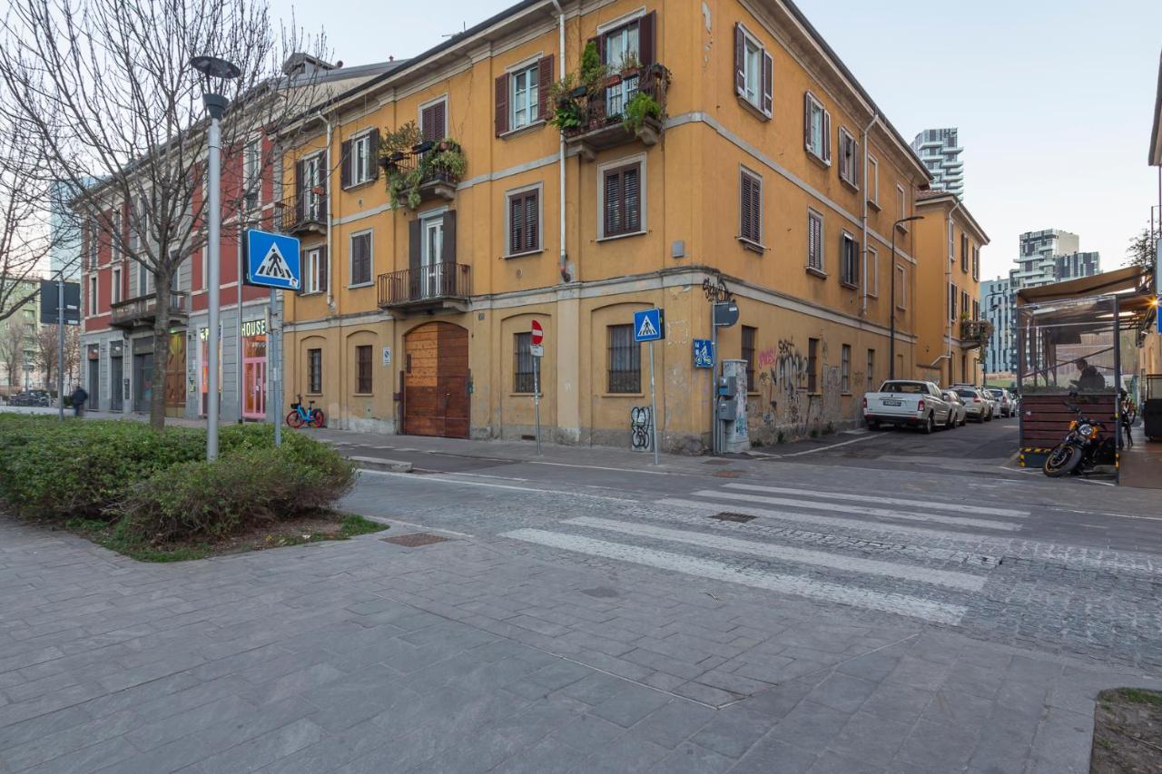 Flat In Isola De Castillia 22 Apartment Milan Exterior photo